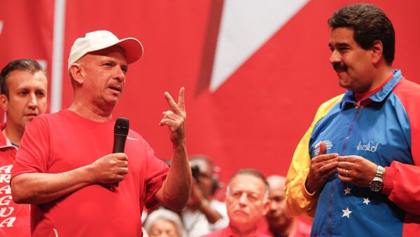 El exgeneral venezolano Hugo Carvajal junto al presidente Nicolás Maduro (archivo) - Sputnik Mundo