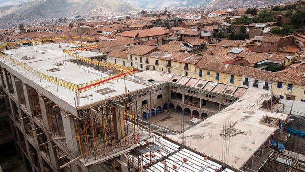 Construcción del hotel de la red Sheraton en la calle Saphy, en el Centro Histórico de Cusco, Perú - Sputnik Mundo