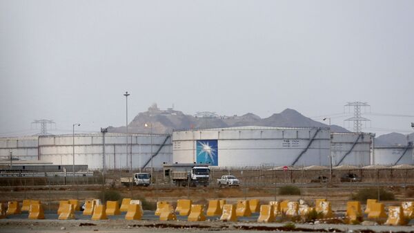 Instalación petrolera de la empresa Saudi Aramco - Sputnik Mundo