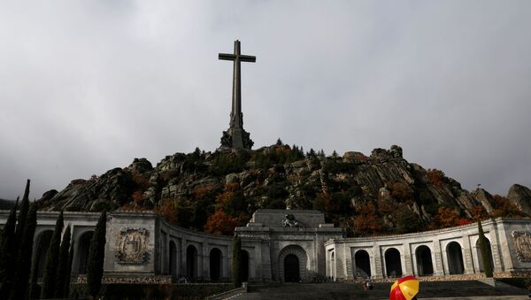 El Valle de los Caídos, España - Sputnik Mundo
