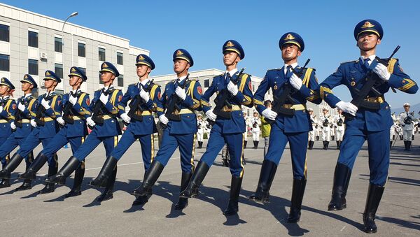 Militares chinos, foto de archivo - Sputnik Mundo