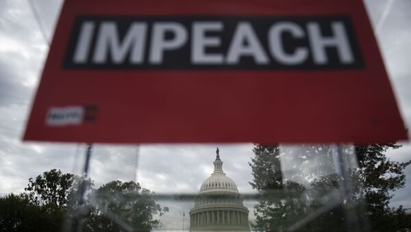 La campaña a favor del impeachment de Donald Trump en Washington, EEUU - Sputnik Mundo