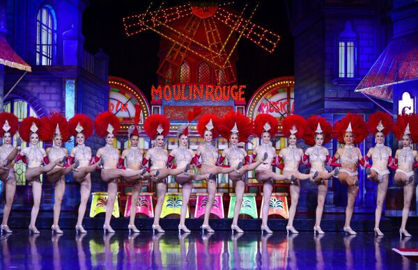 Moulin Rouge 2014 - Sputnik Mundo