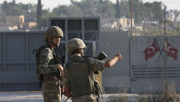 Los soldados turcos en la frontera turco-siria - Sputnik Mundo