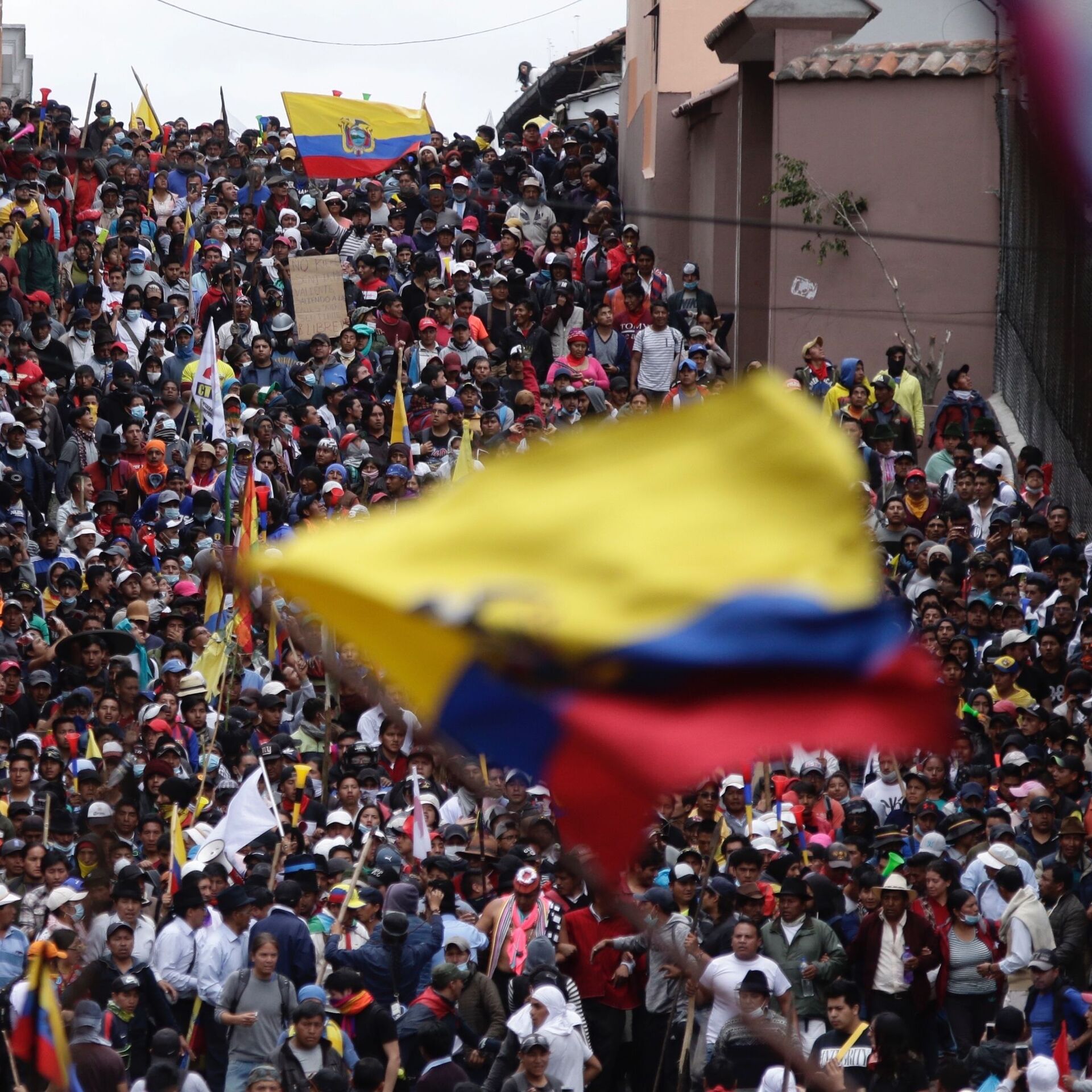 Жизнь латинской америки. Эквадор население 2022. Латинская Америка Эквадор. Эквадор население 2023. Эквадор политика.