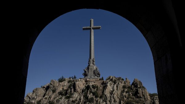 El Valle de los Caídos, España - Sputnik Mundo