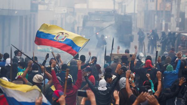 Las protestas en Ecuador - Sputnik Mundo