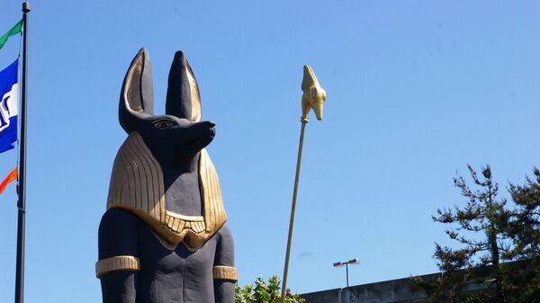 Estatua de Anubis, dios de la muerte egipcio - Sputnik Mundo