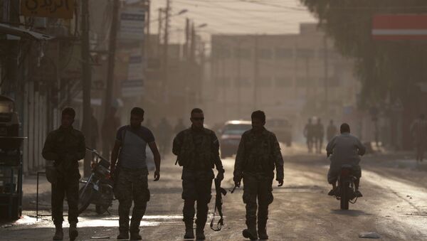 Militares en la ciudad siria de Tal Abiad - Sputnik Mundo