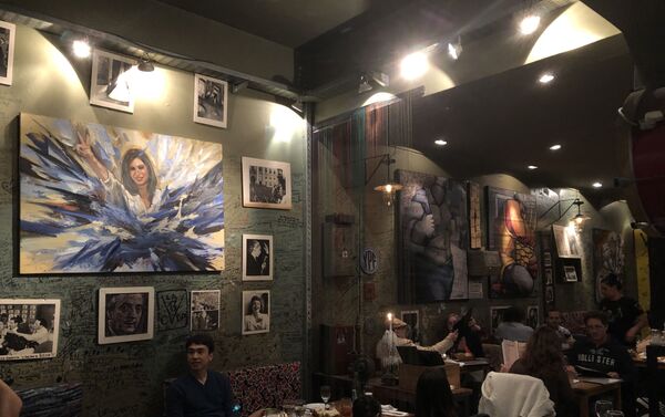 El Perón Perón, restaurante militante  - Sputnik Mundo