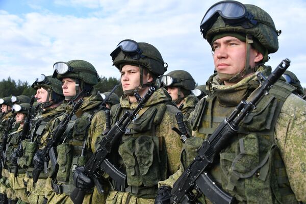 El Aligátor ruso vigiló los ejercicios militares Cooperación 2019
 - Sputnik Mundo