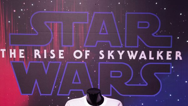 Logo de la película 'Star Wars: el ascenso de Skywalker'  - Sputnik Mundo
