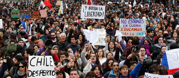 Protestas en Chile Protestas en Chile - Sputnik Mundo