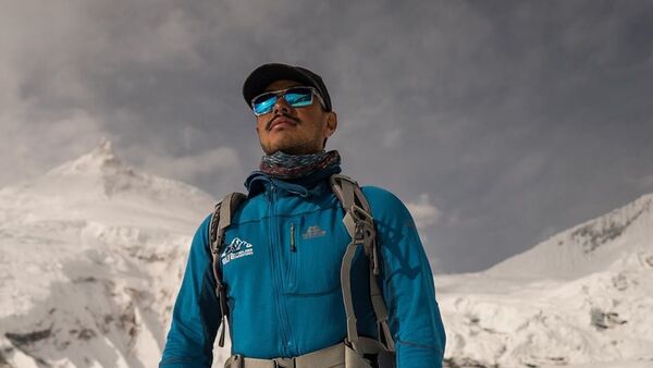 Nirmal Purja, alpinista de Nepal - Sputnik Mundo