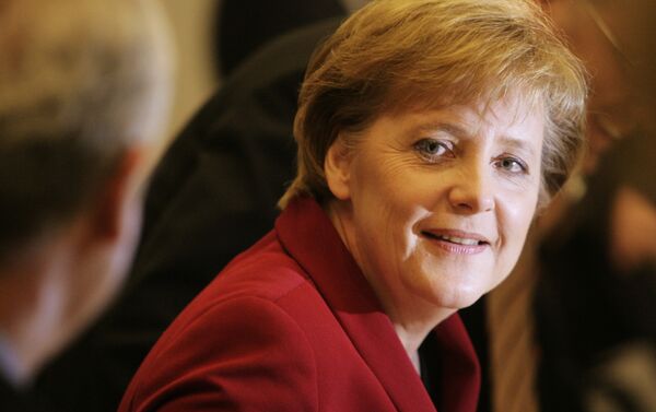 Angela Merkel en 2005 cuando fue designada canciller federal de Alemania - Sputnik Mundo