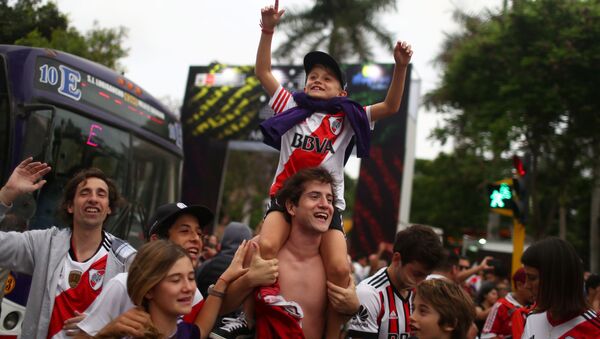 Hinchas de River Plate en Lima, Perú - Sputnik Mundo