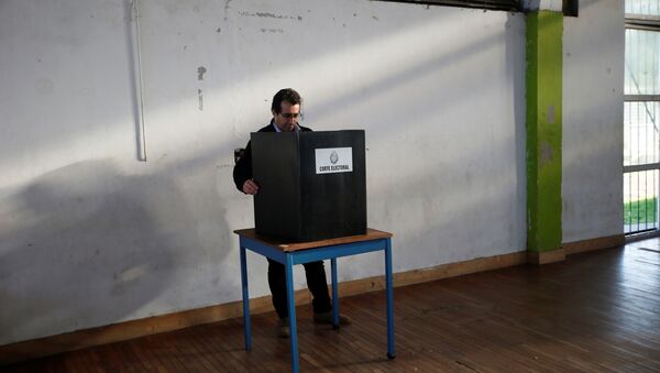Segunda vuelta de las elecciones en Uruguay - Sputnik Mundo