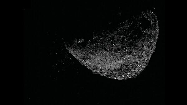 El asteroide Bennu expulsa partículas  - Sputnik Mundo