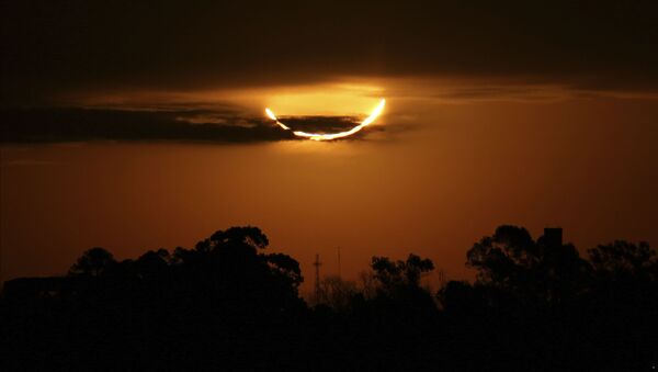 Eclipse solar sobre Argentina, el 2 de julio de 2019 - Sputnik Mundo