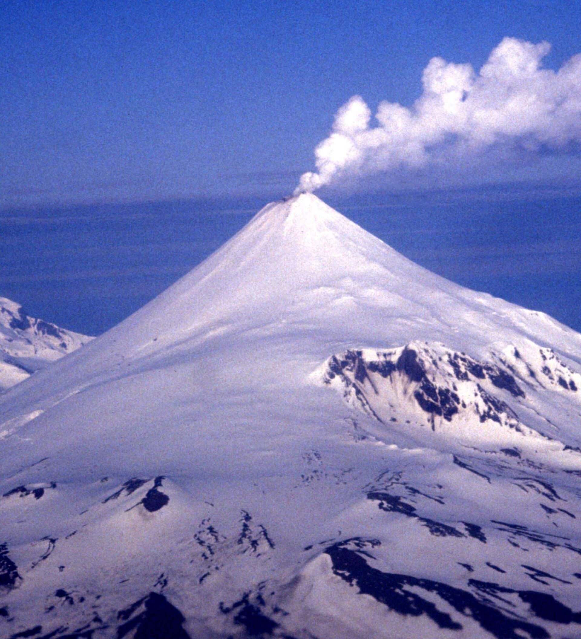 Наивысший вулкан северной америки