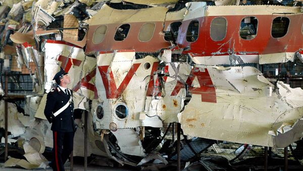Los restos del avión DC-9-15 de Aerolinee Itavia, derribado en junio de 1980 - Sputnik Mundo