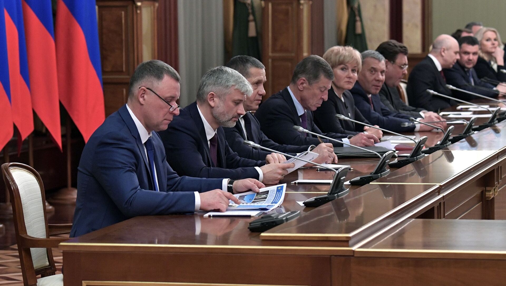 Федеральное правительство сайт. Правительство Медведева 2018. Кабинет министров России.