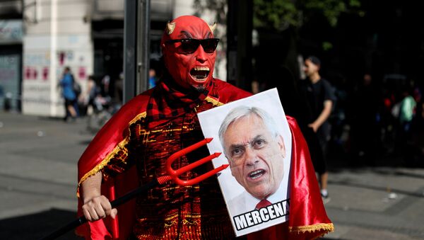 Protestas contra Sebastián Piñera en Chile - Sputnik Mundo