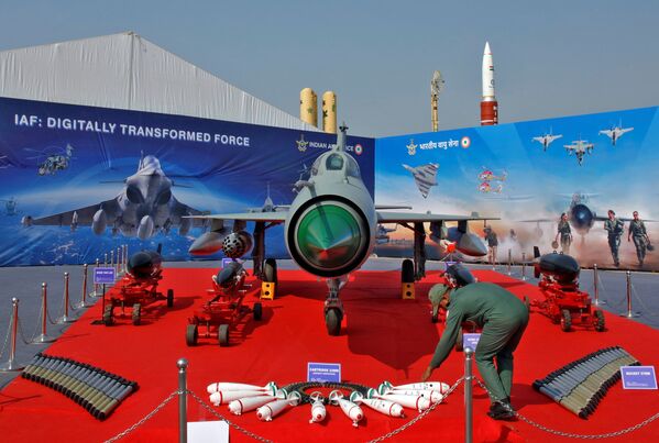 Defexpo India 2020: lo mejor y más avanzado en la industria de defensa
 - Sputnik Mundo