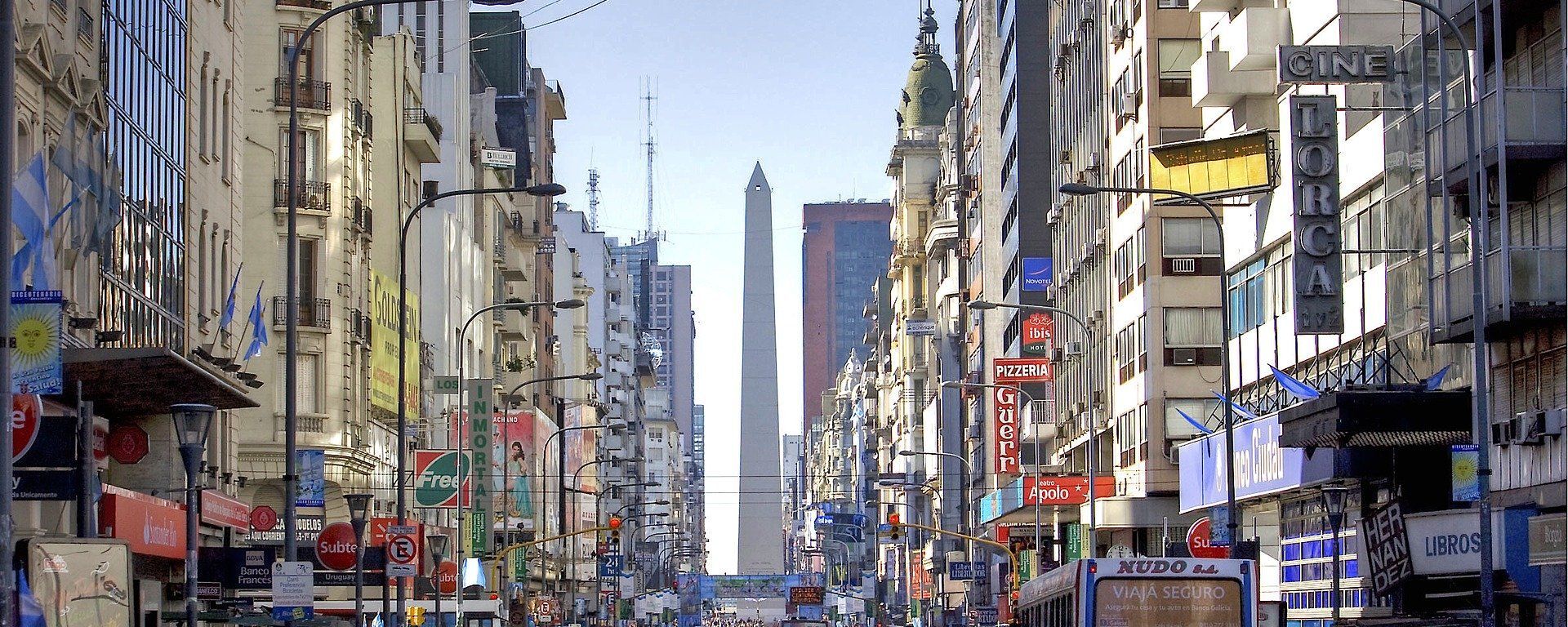 Una postal de la Ciudad de Buenos Aires, la capital de Argentina. Imagen referencial - Sputnik Mundo, 1920, 07.12.2021