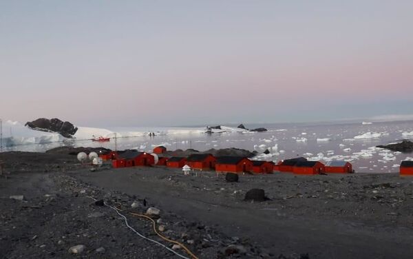 La Base Esperanza de Argentina en la Antártida - Sputnik Mundo