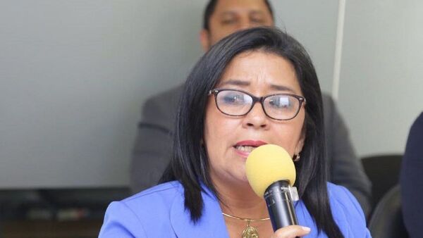 Karina Arteaga, legisladora oficialista ecuatoriana - Sputnik Mundo
