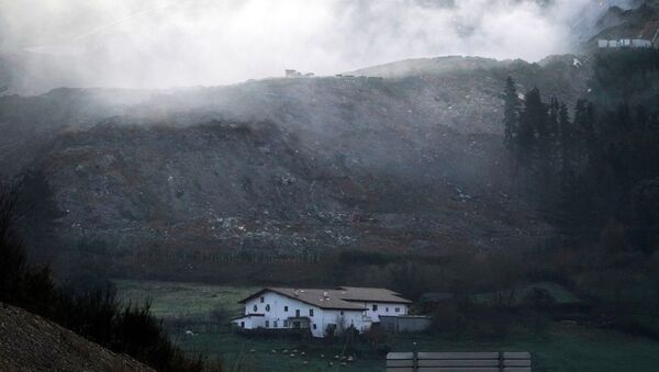 Vista del vertedero de Zaldívar, en el País Vasco - Sputnik Mundo
