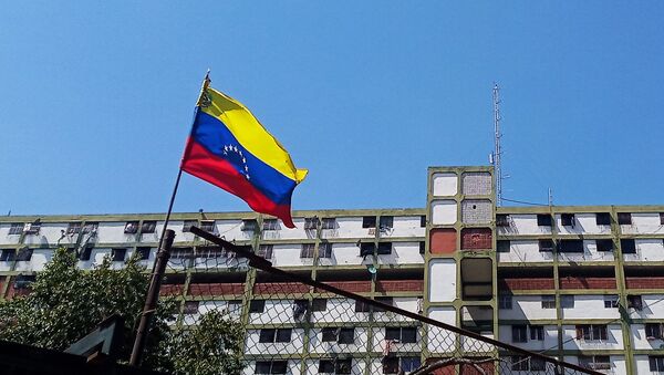 Edificio característico de la comuna 23 de Enero, Caracas - Sputnik Mundo