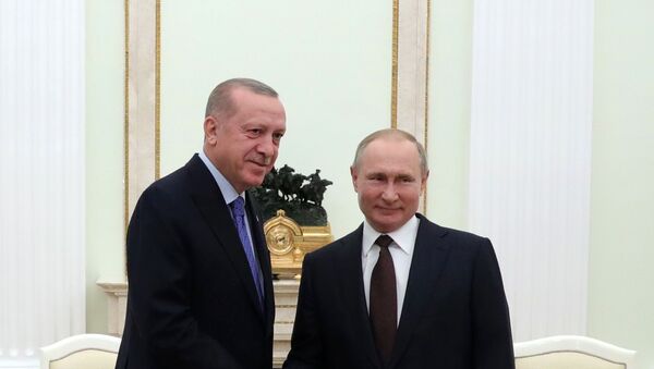 El presidente de Turquía,  Recep Tayyip Erdogan, y el presidente ruso, Vladímir Putin - Sputnik Mundo