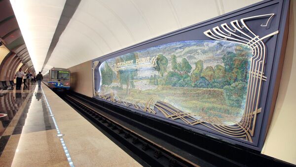 Uno de los mosaicos de la estación de metro Máryina Rosha en Moscú - Sputnik Mundo