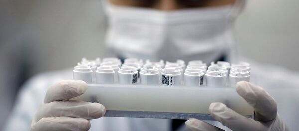 Tests de coronavirus (imagen referencial) Tests de coronavirus (imagen referencial) - Sputnik Mundo