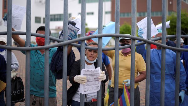 Colapso sanitario en Ecuador d7urante el brote de coronavirus - Sputnik Mundo