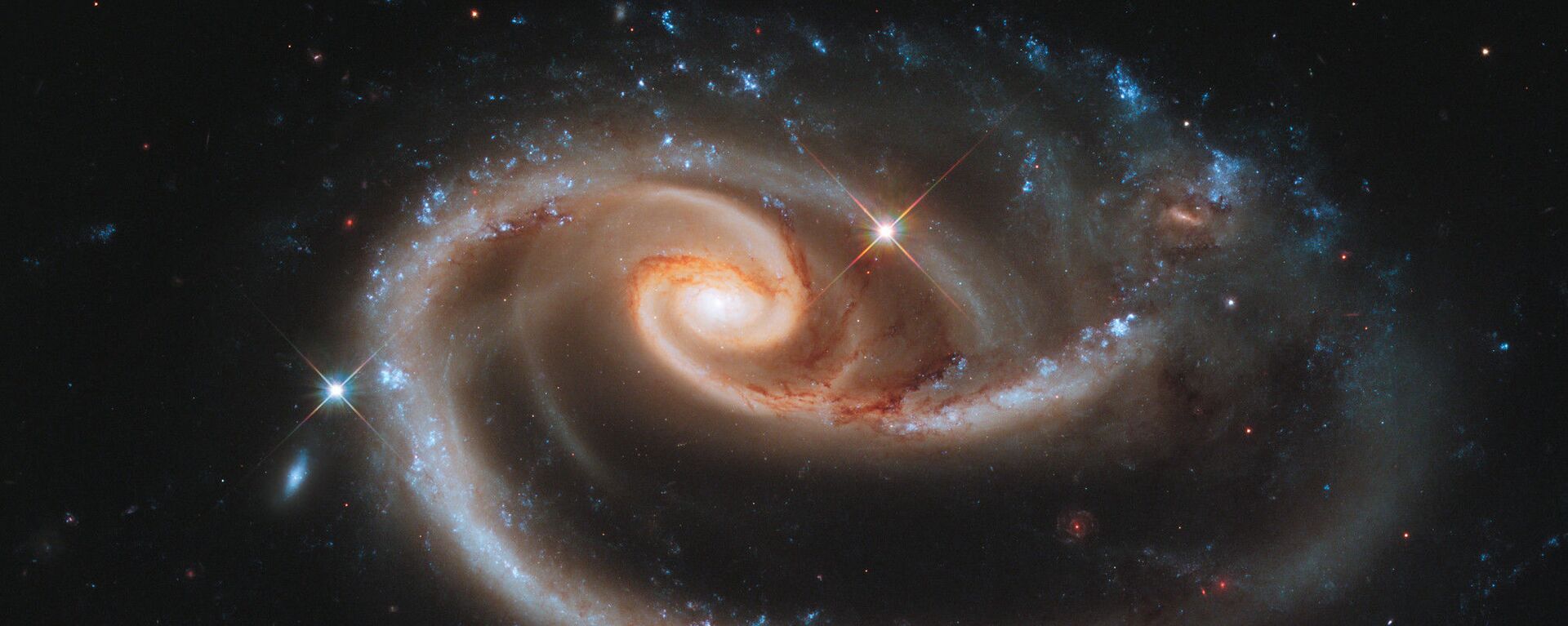 Pareja de galaxias en colisión Arp 273 (2011) Pareja de galaxias en colisión Arp 273 (2011) - Sputnik Mundo, 1920, 01.12.2022