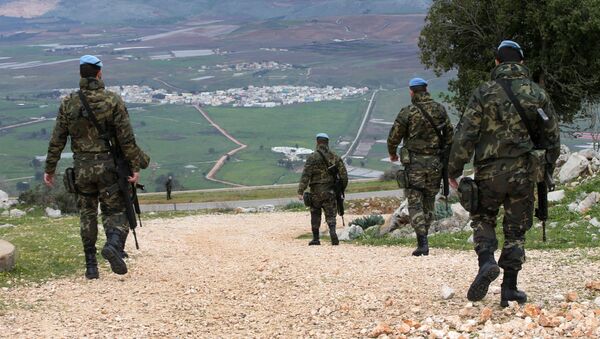 Unos soldados de la FPNUL, la misión de paz de la ONU en Líbano (archivo) - Sputnik Mundo