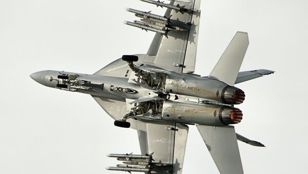 Un caza F/A-18, foto de archivo - Sputnik Mundo