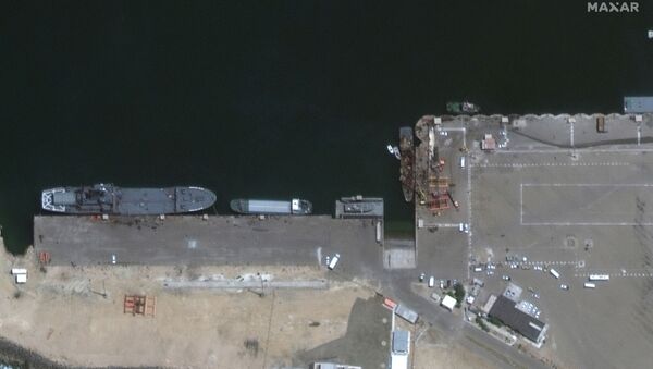 Imágenes satelitales del buque de soporte ligero Konarak del Ejército iraní - Sputnik Mundo