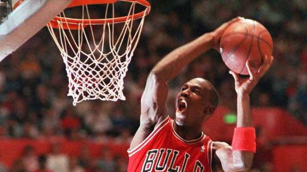 Michael Jordan, jugador de baloncesto - Sputnik Mundo