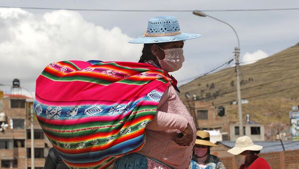 Una mujer indígena en Perú - Sputnik Mundo