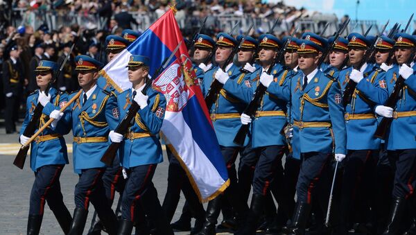 Militares de las Fuerzas Armadas de Serbia (archivo) - Sputnik Mundo