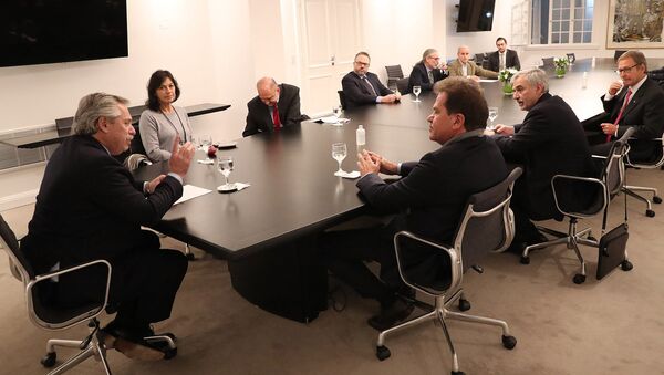 El presidente de Argentina, Alberto Fernández, reunido con el CEO de Vicentin, Sergio Nardelli - Sputnik Mundo