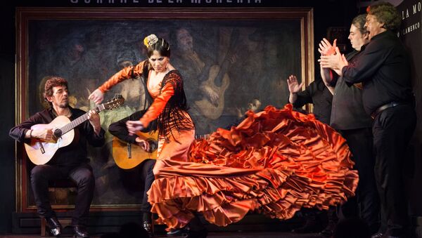 Un espectáculo flamenco en el Corral de la Morería - Sputnik Mundo