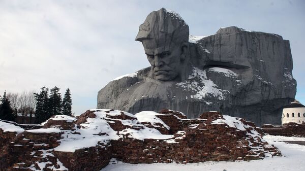Monumento a los defensores de la fortaleza de Brest - Sputnik Mundo