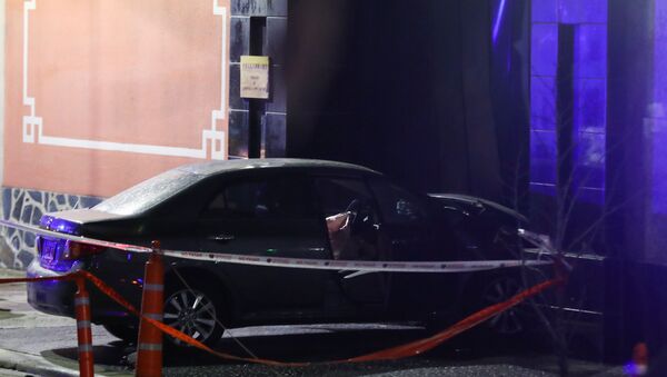 El vehículo que se estrelló contra la sede de la Embajada de China en Buenos Aires - Sputnik Mundo