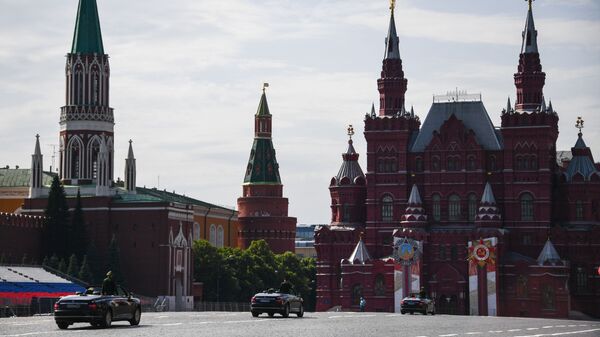La Plaza Roja de Moscú decorada para la celebración del Desfile de la Victoria - Sputnik Mundo