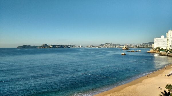 Una playa de Acapulco, referencial - Sputnik Mundo